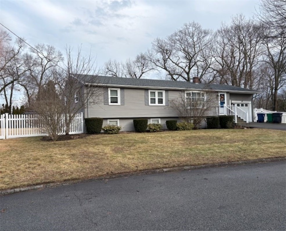 63 Ramblewood Drive