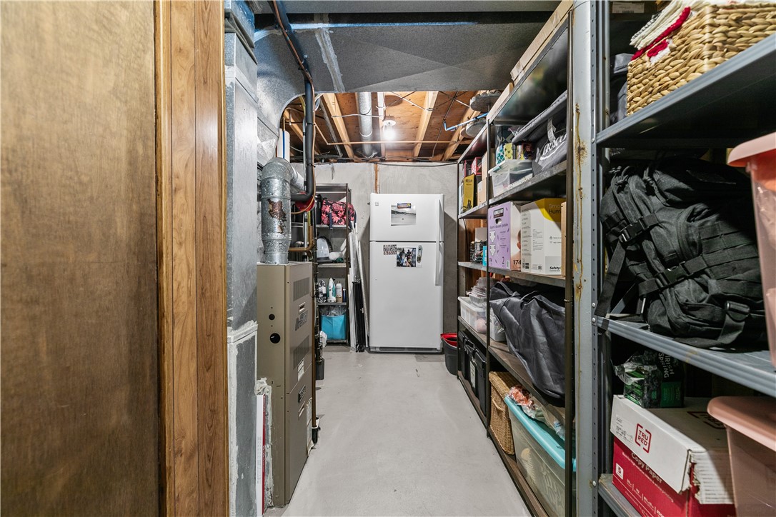 60 Knollwood Circle