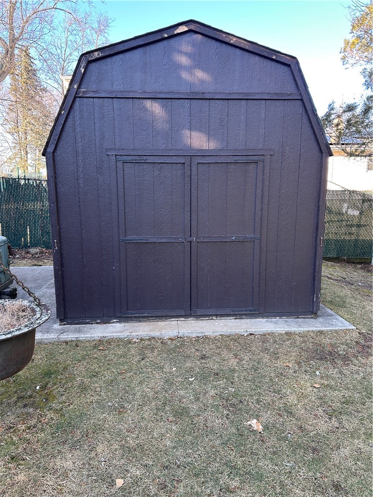 47 Clara Avenue
