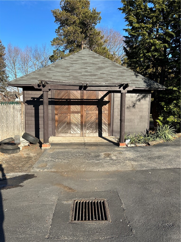47 Clara Avenue