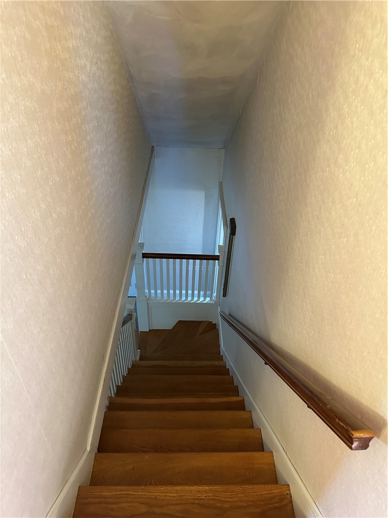 47 Clara Avenue