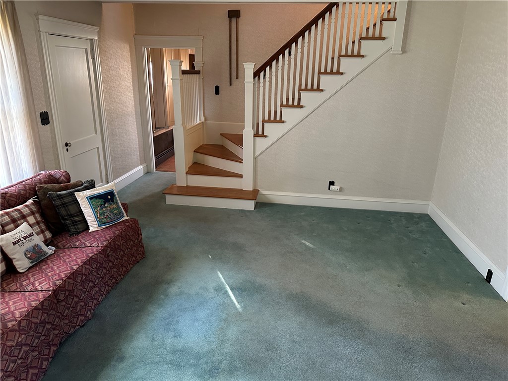 47 Clara Avenue