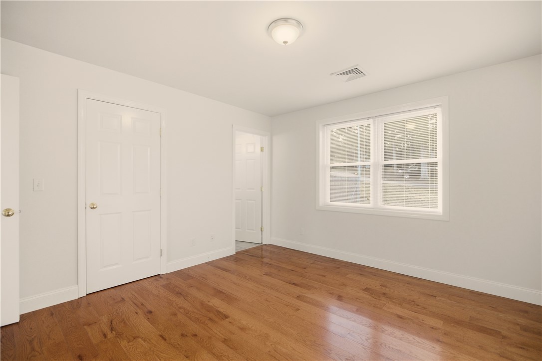 37 Thayer Street