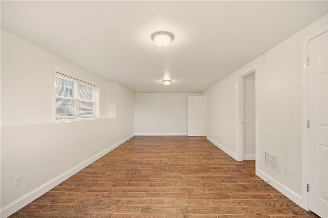 37 Thayer Street