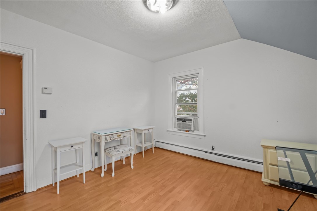 163 West Avenue