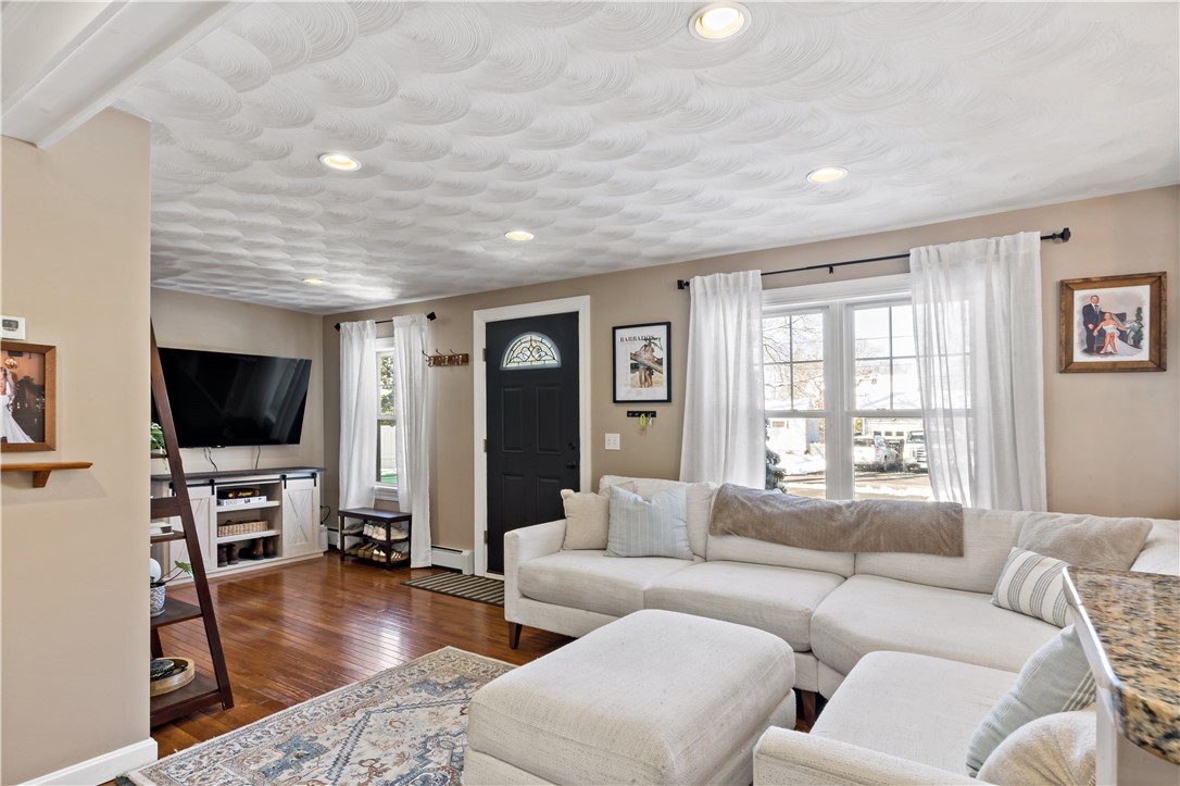10 Cosett Road
