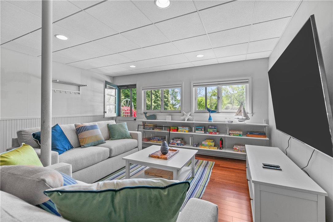 38 Sea View Avenue