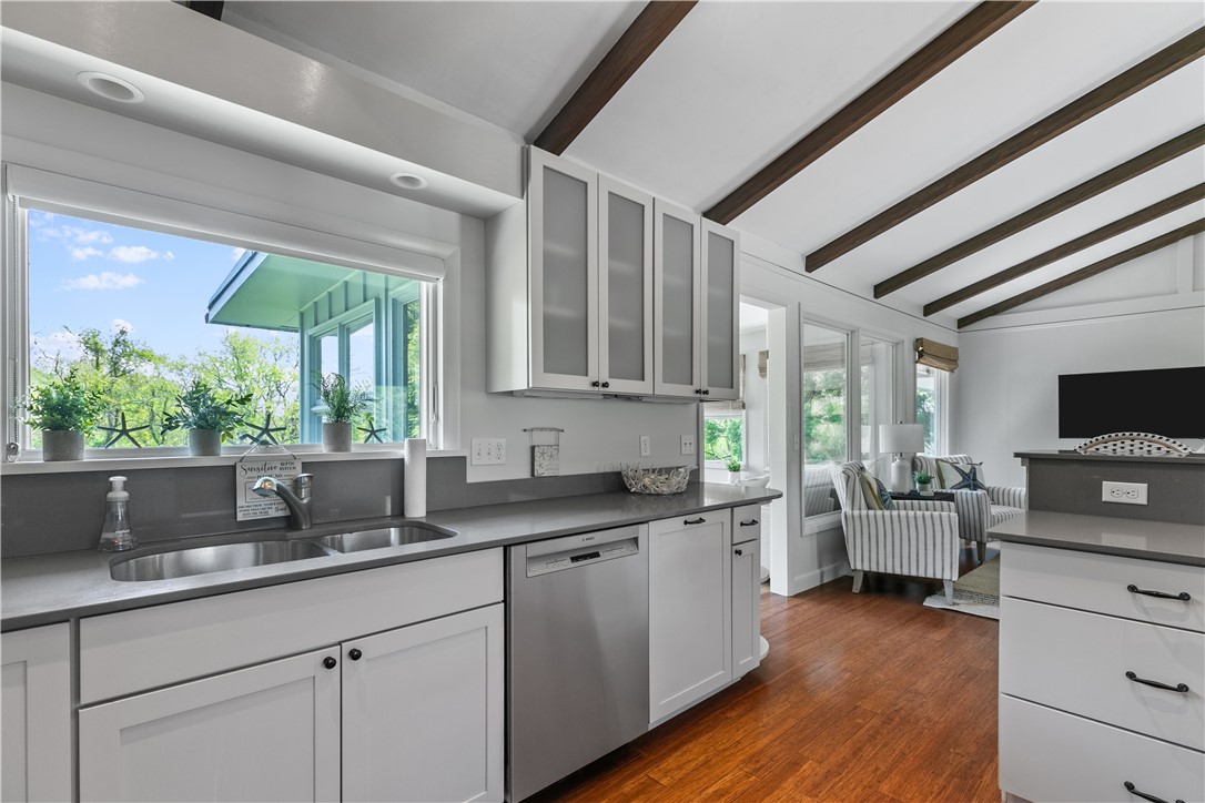 38 Sea View Avenue