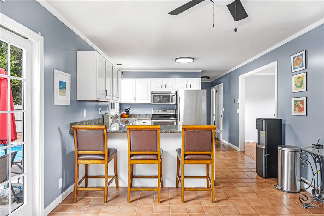 22 Colonial Drive