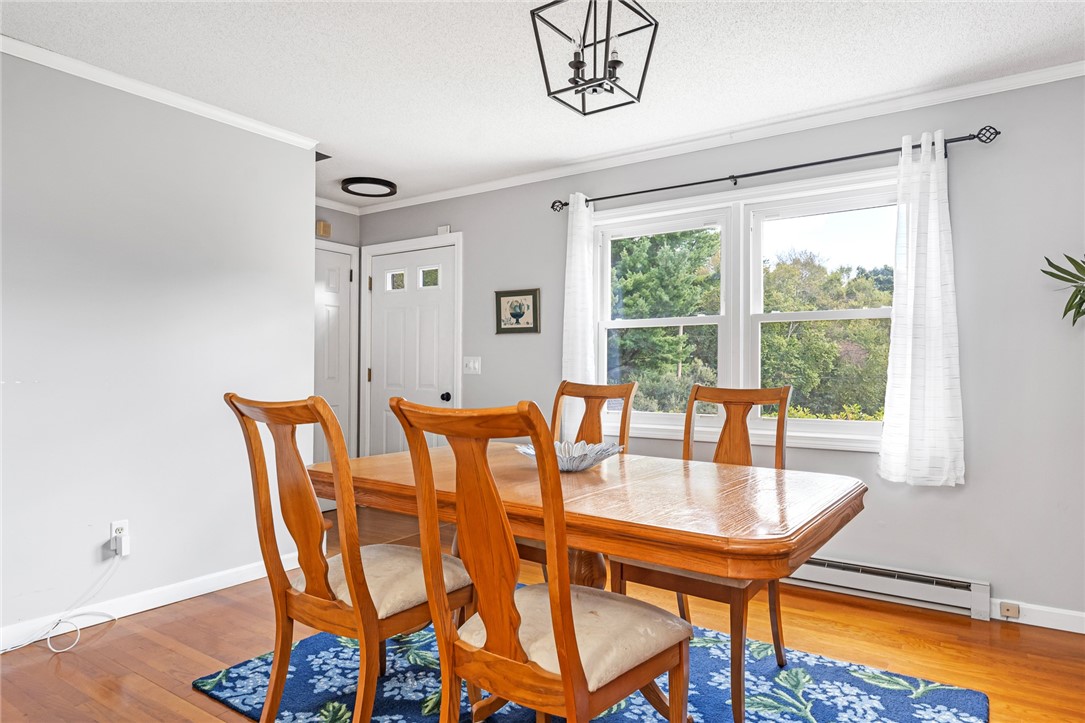 22 Colonial Drive