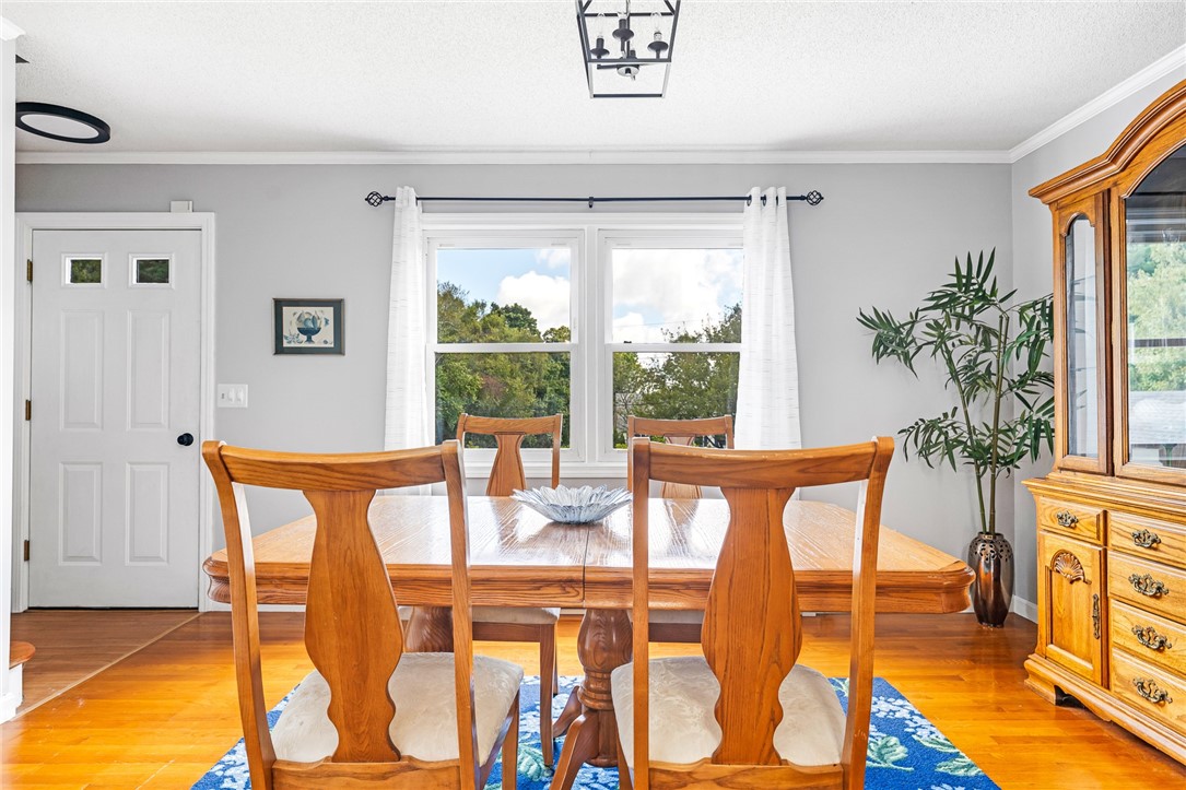 22 Colonial Drive