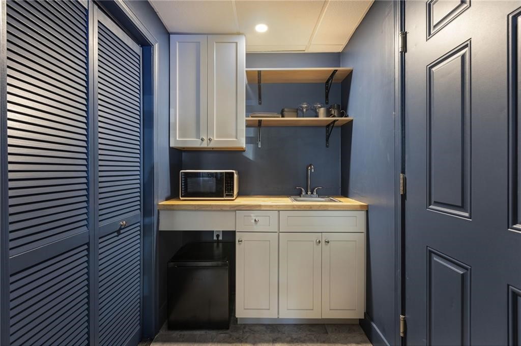 38 Dr. Marcus Wheatland Boulevard 5