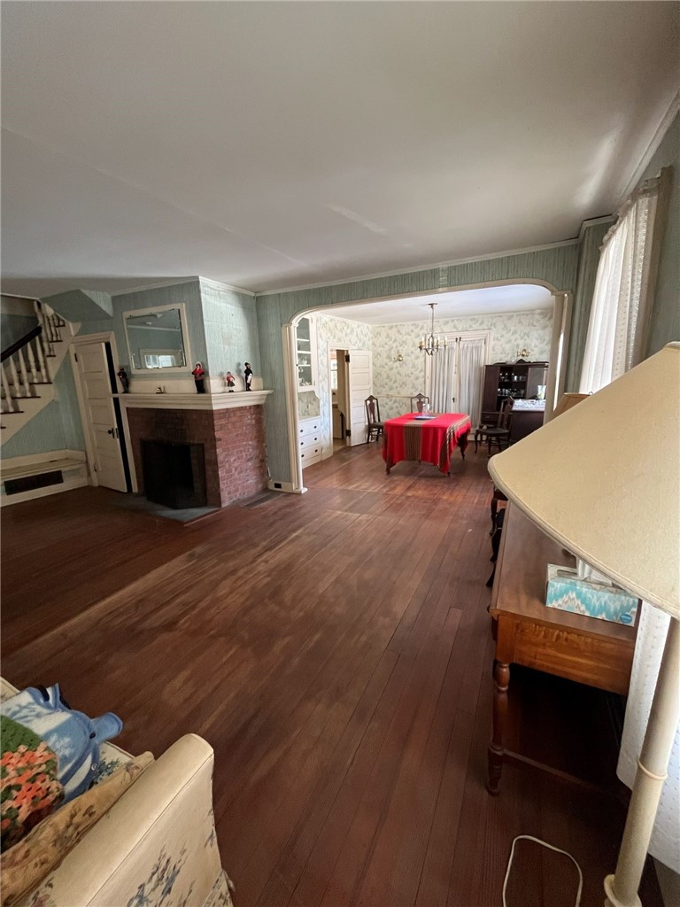 127 Longfellow Road