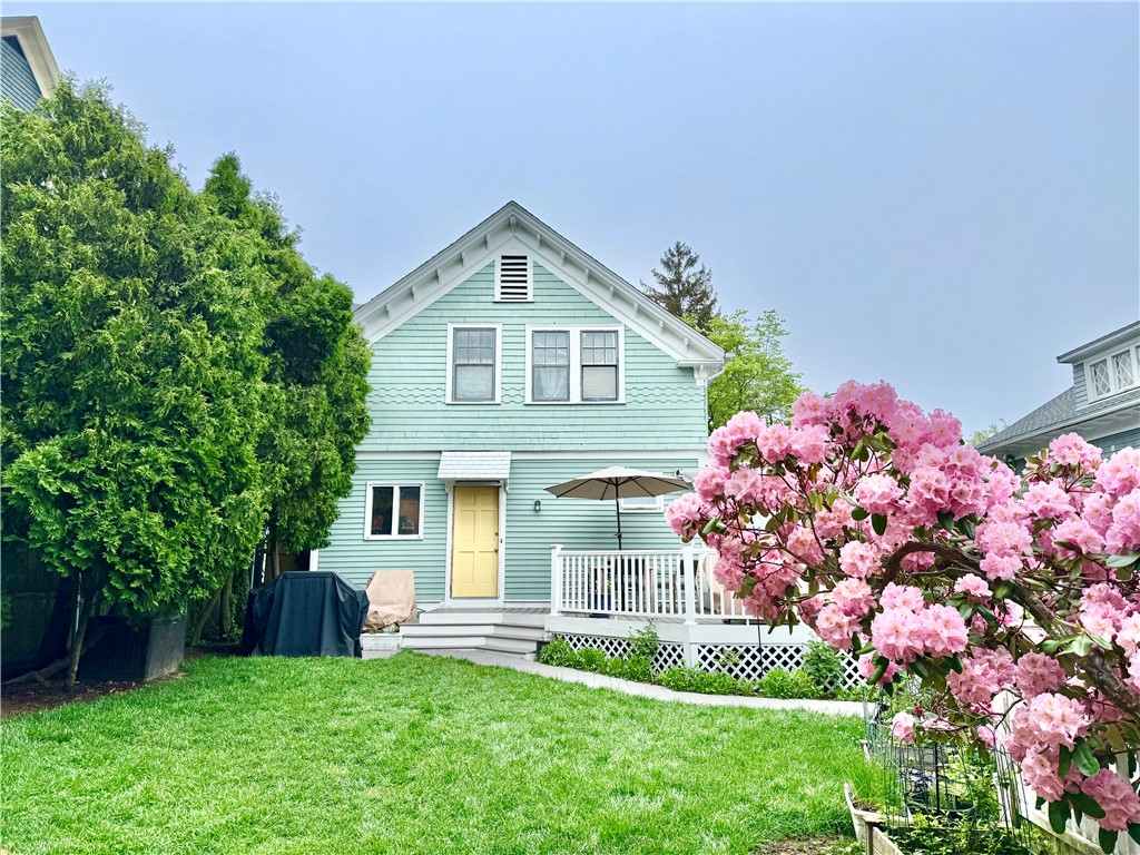 269 Doyle Avenue