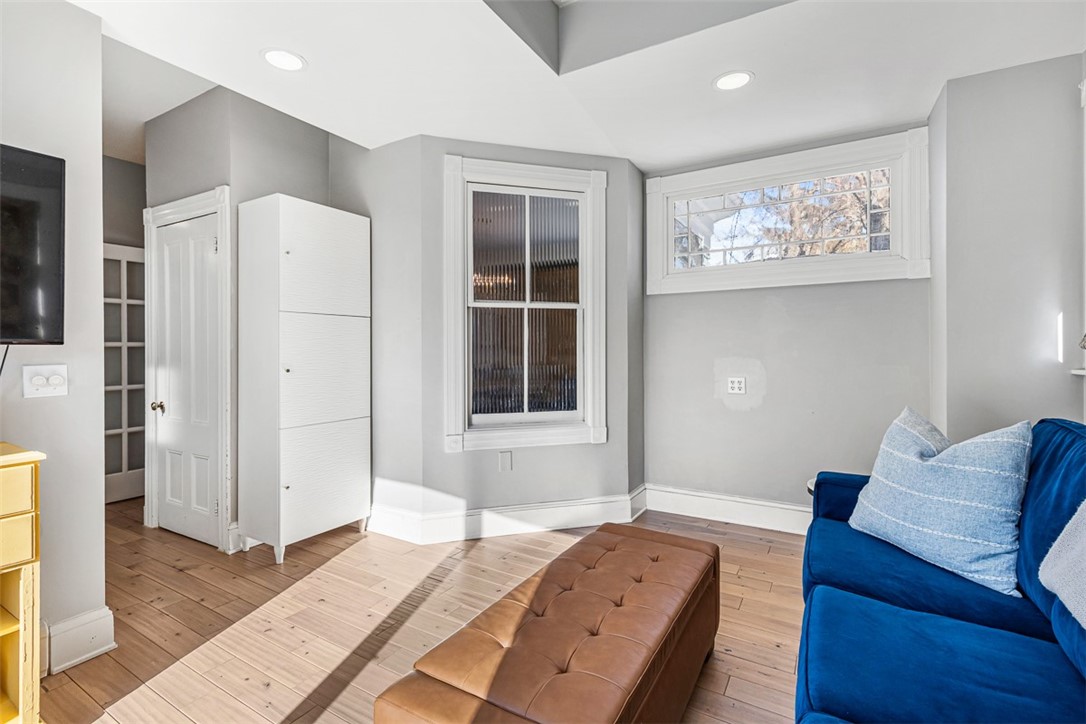269 Doyle Avenue
