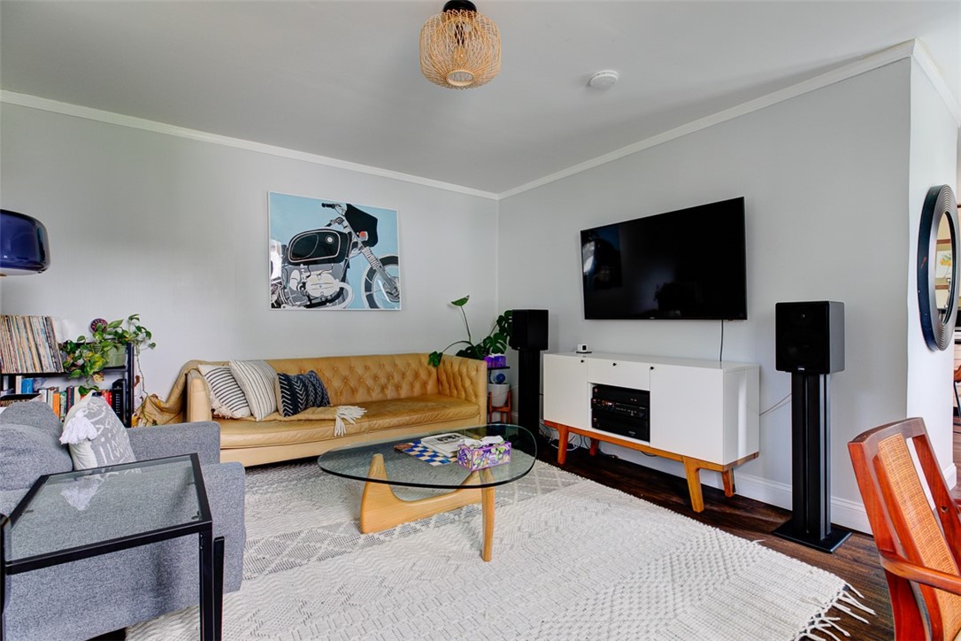 27 Burnside Avenue