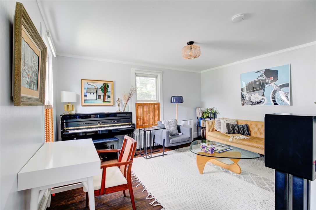 27 Burnside Avenue