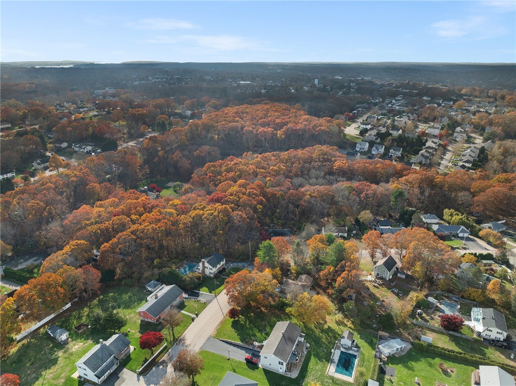 0 Off Iroquois Avenue