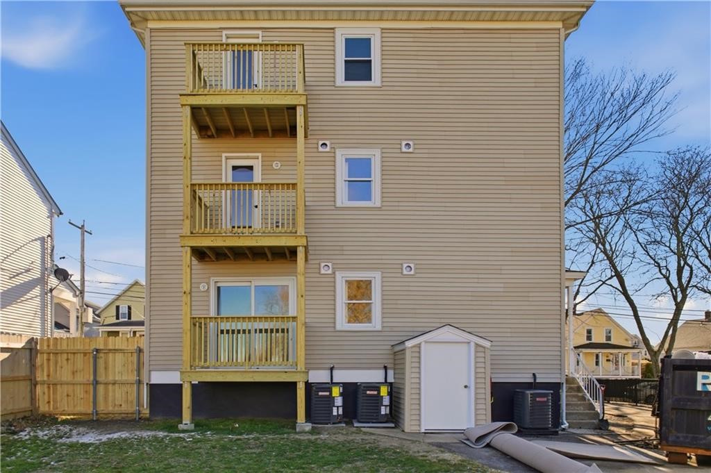 85 Bayview Avenue 1
