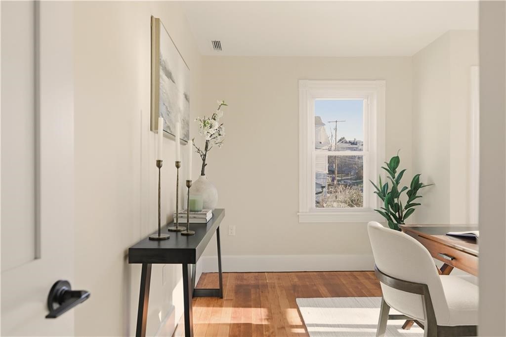 85 Bayview Avenue 1