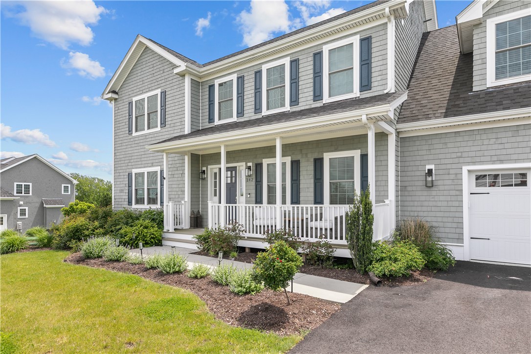 142 Ferreira Avenue