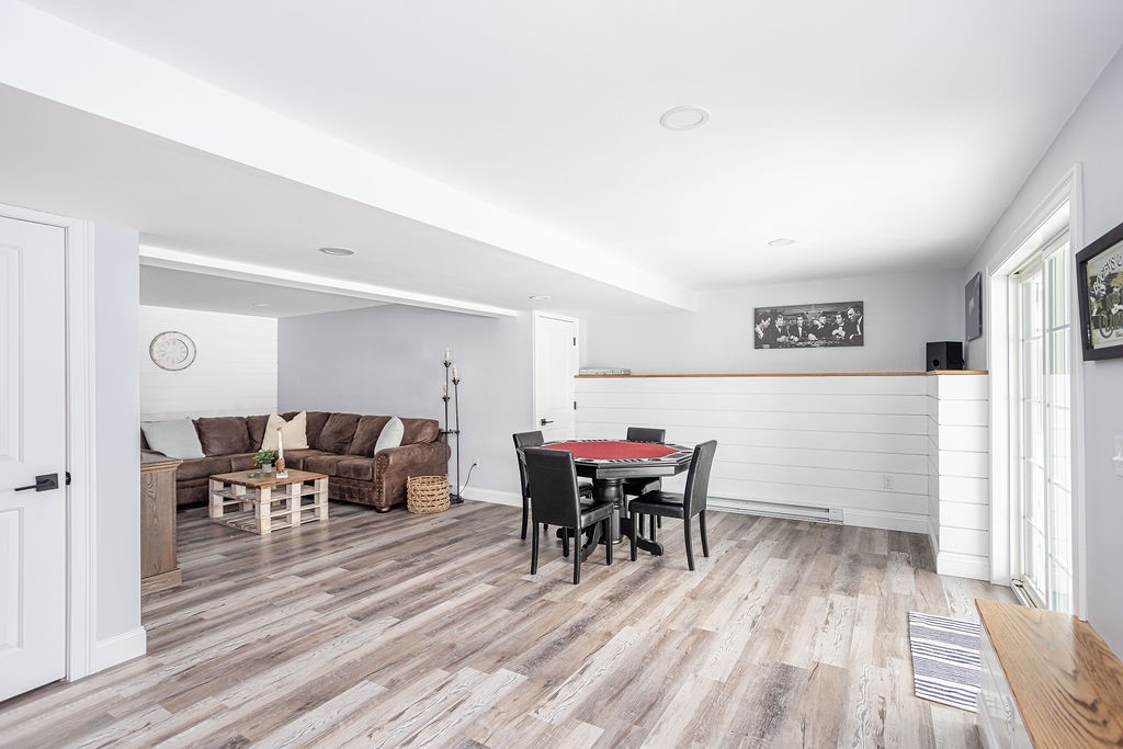 142 Ferreira Avenue