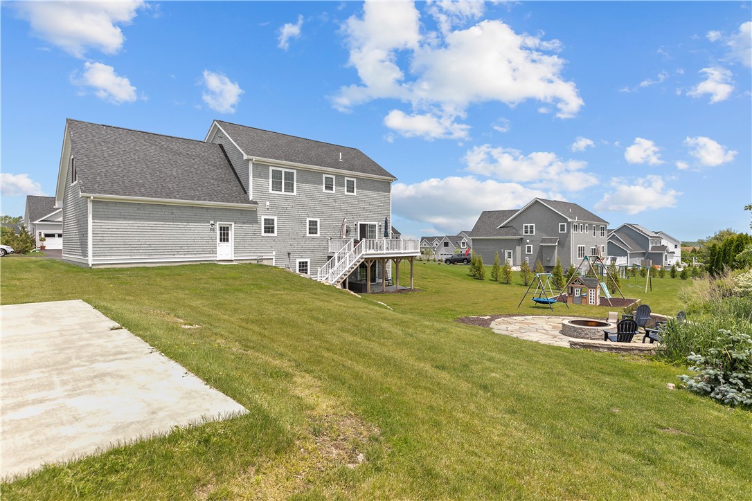 142 Ferreira Avenue