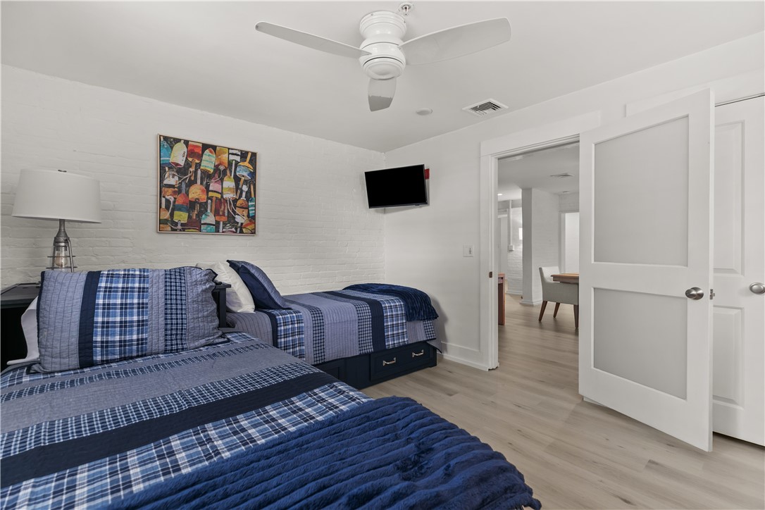 426 Spring Street B101