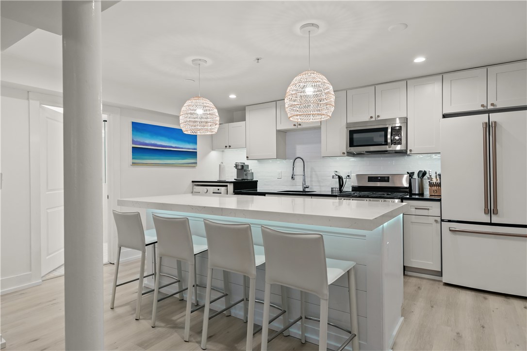 426 Spring Street B101