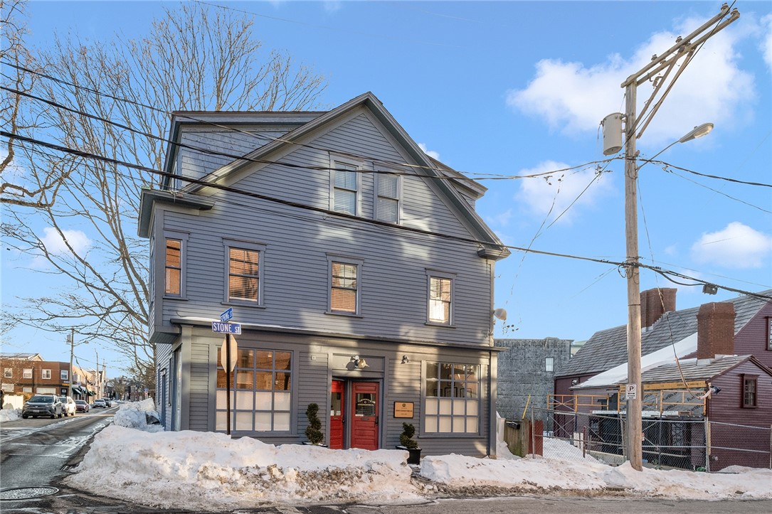 21 Spring Street 2