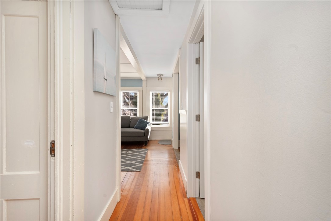 21 Spring Street 3