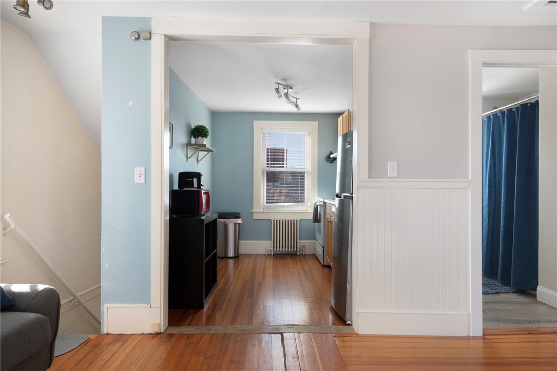 21 Spring Street 3