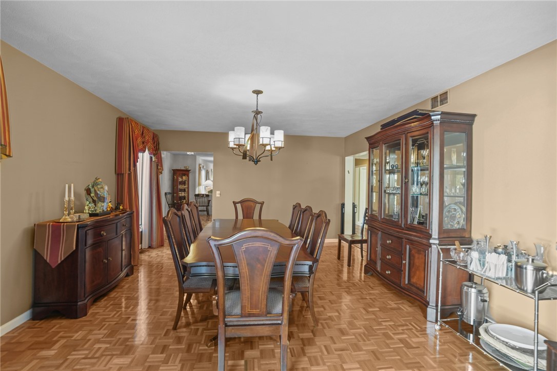 82 Mountain Laurel Drive