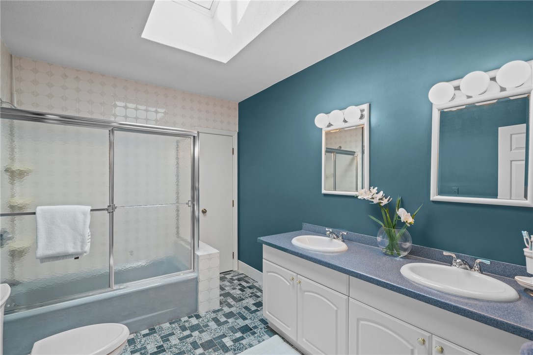 82 Mountain Laurel Drive