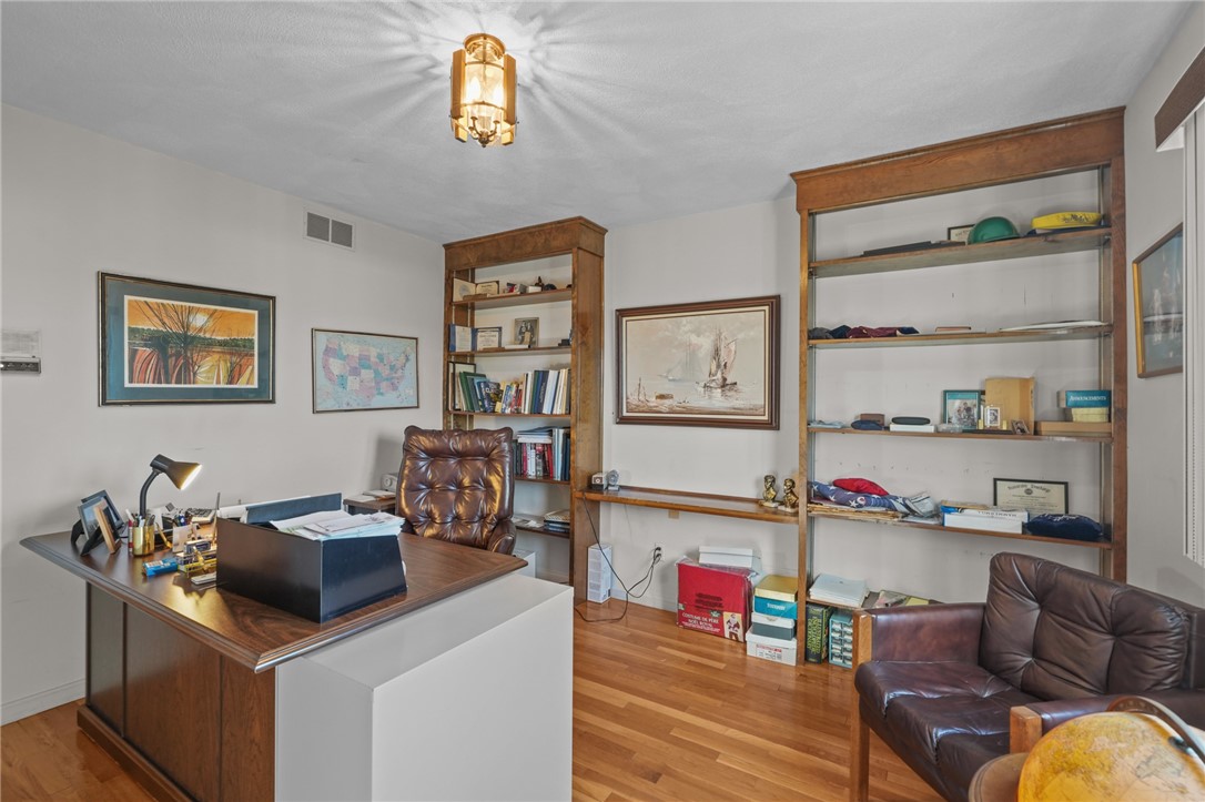 82 Mountain Laurel Drive