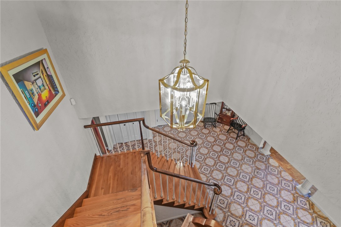 82 Mountain Laurel Drive