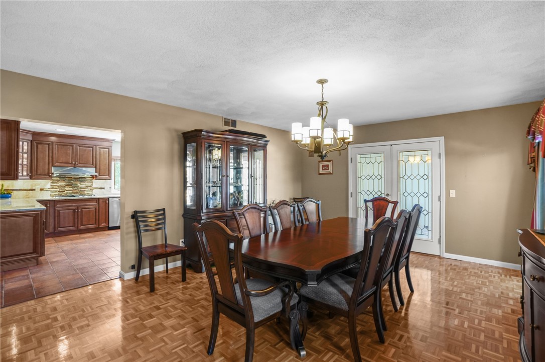 82 Mountain Laurel Drive