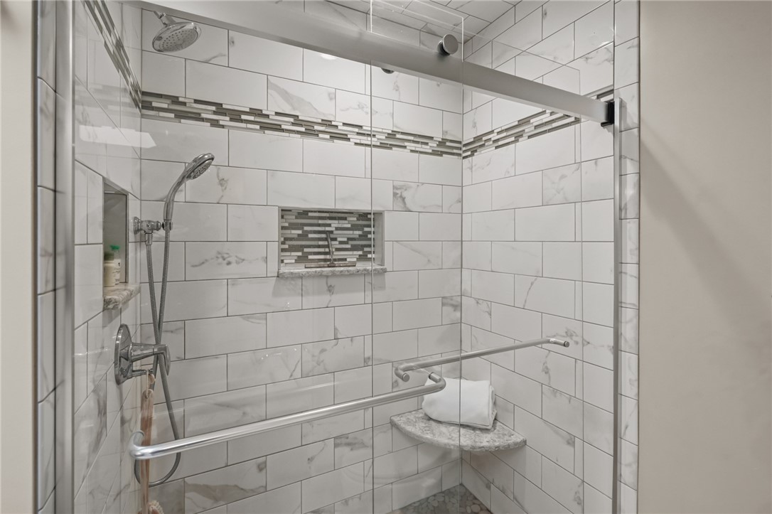 82 Mountain Laurel Drive