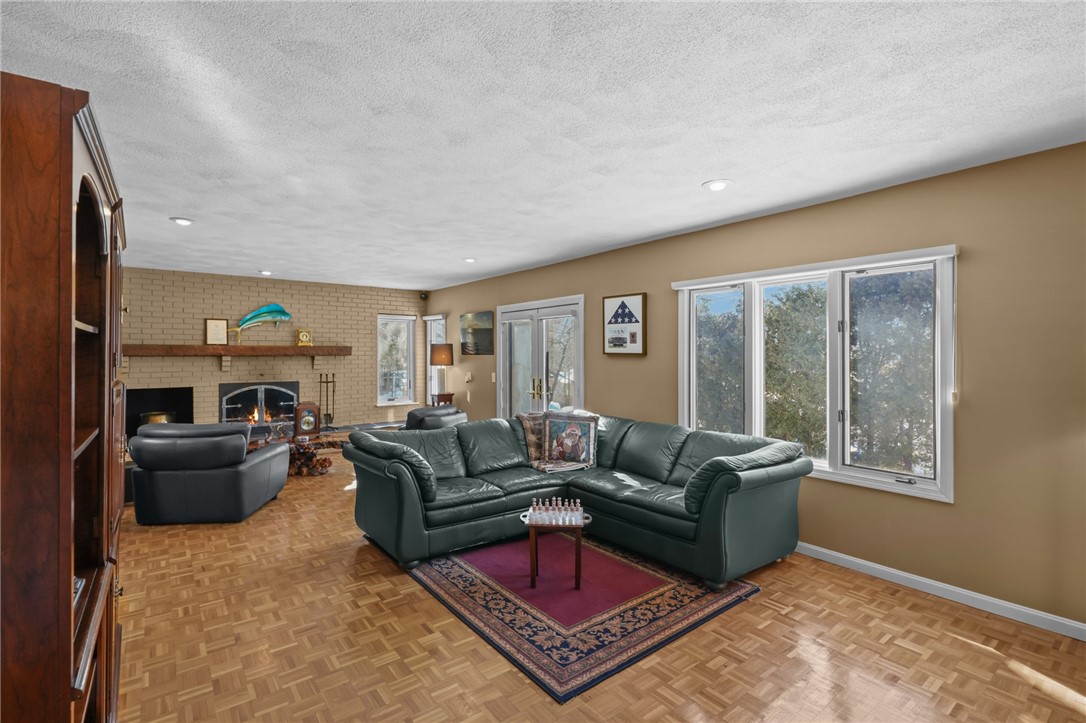 82 Mountain Laurel Drive