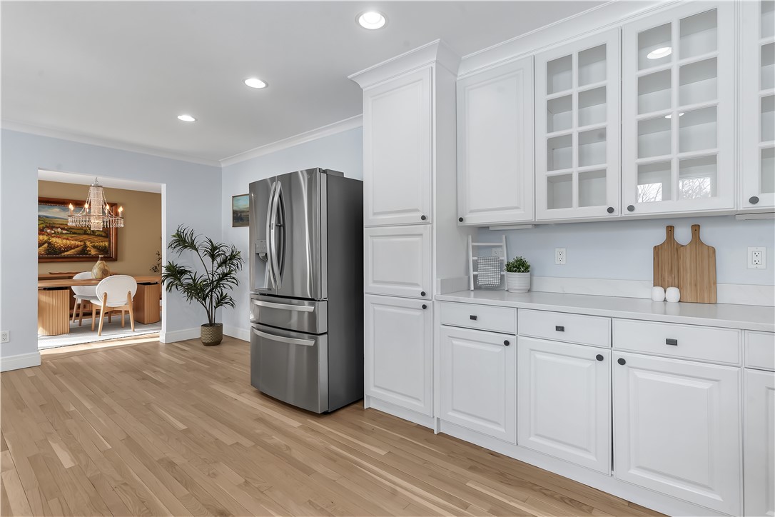 275 Meshanticut Valley Parkway