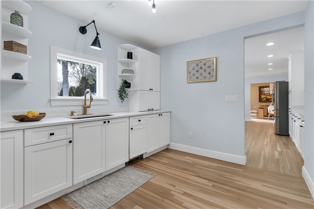 275 Meshanticut Valley Parkway