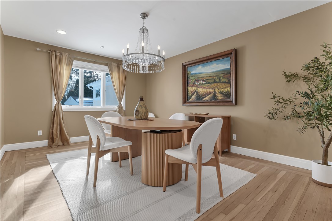 275 Meshanticut Valley Parkway