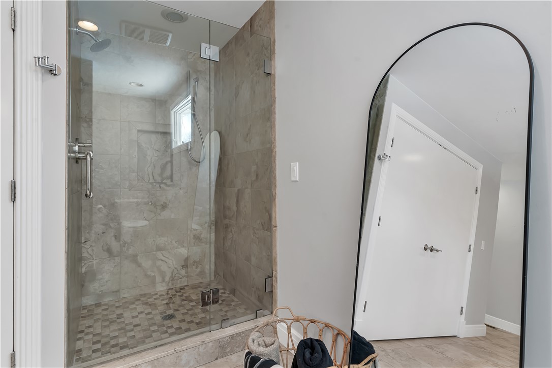 275 Meshanticut Valley Parkway