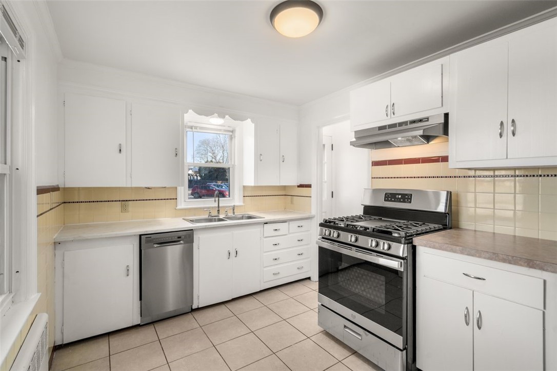 84 Intervale Road
