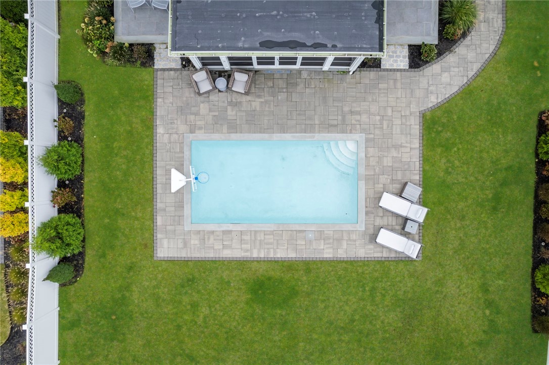 33 Carnegie Abbey Lane