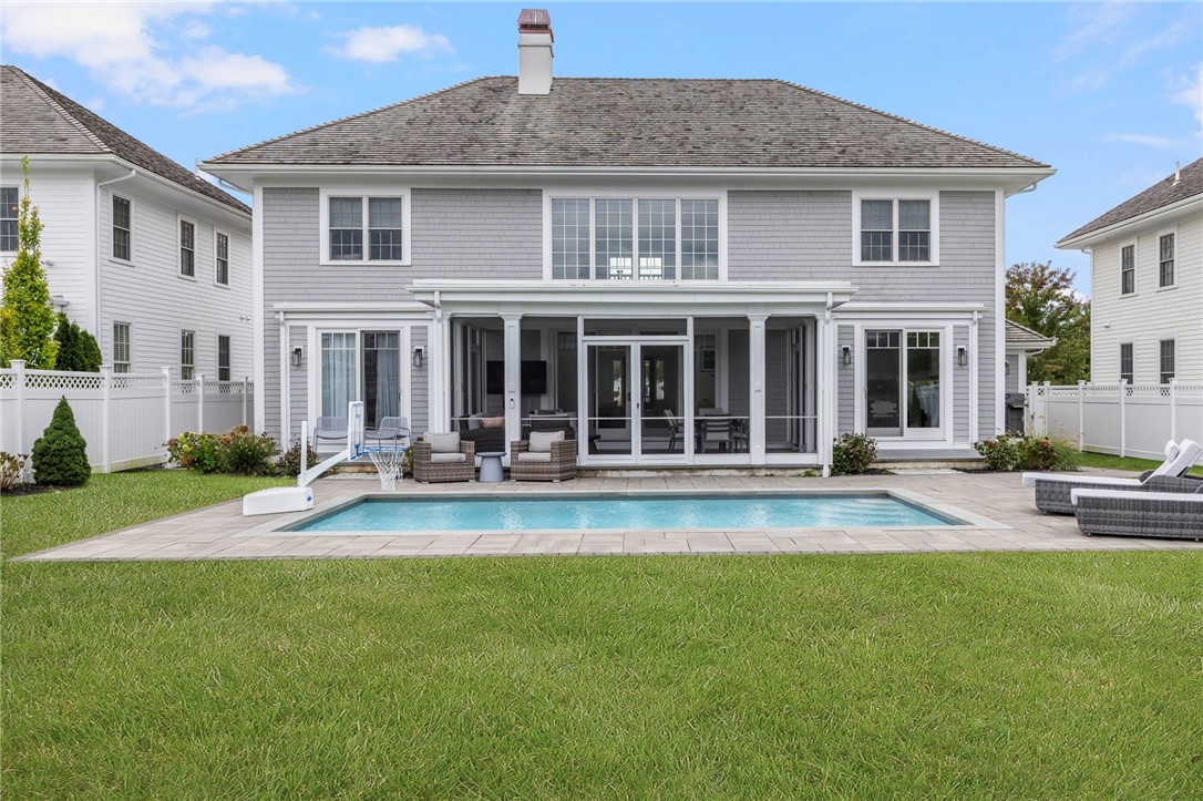 33 Carnegie Abbey Lane