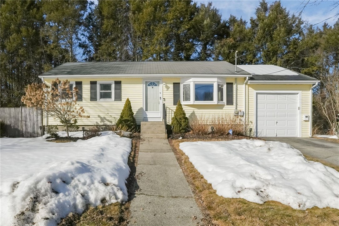 31 Marion Avenue