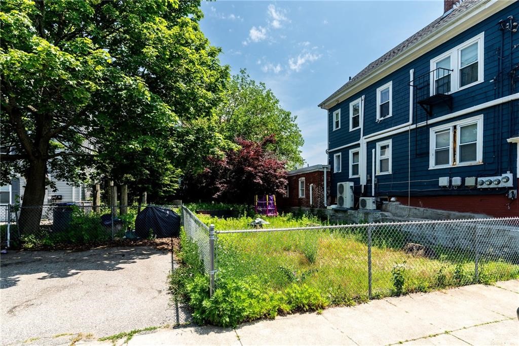 8 Courtland Street