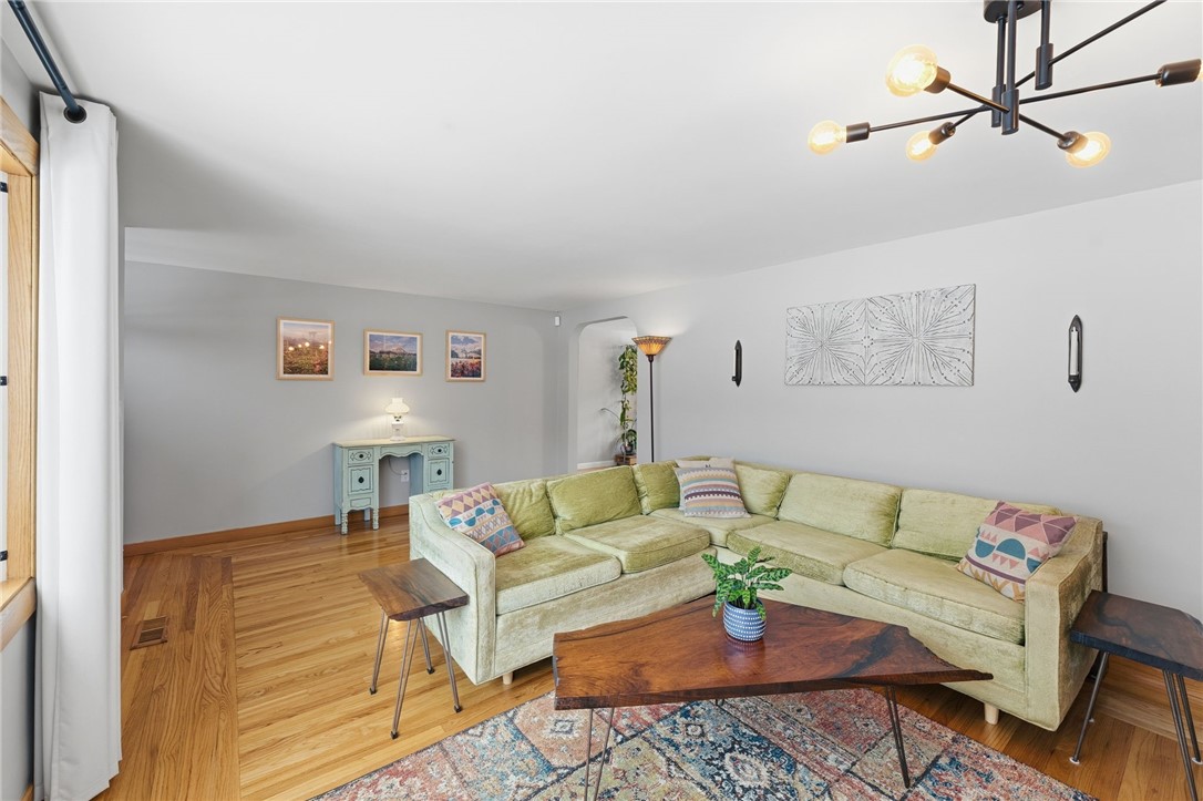420 Auburn Street