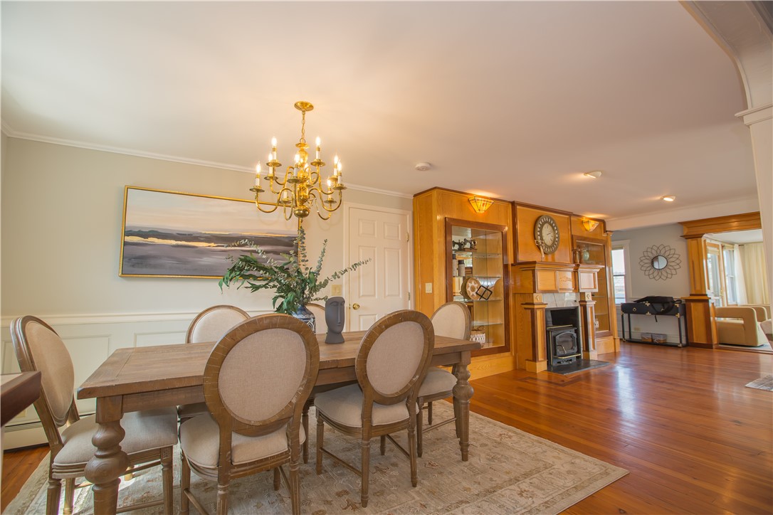 161 Narragansett Boulevard